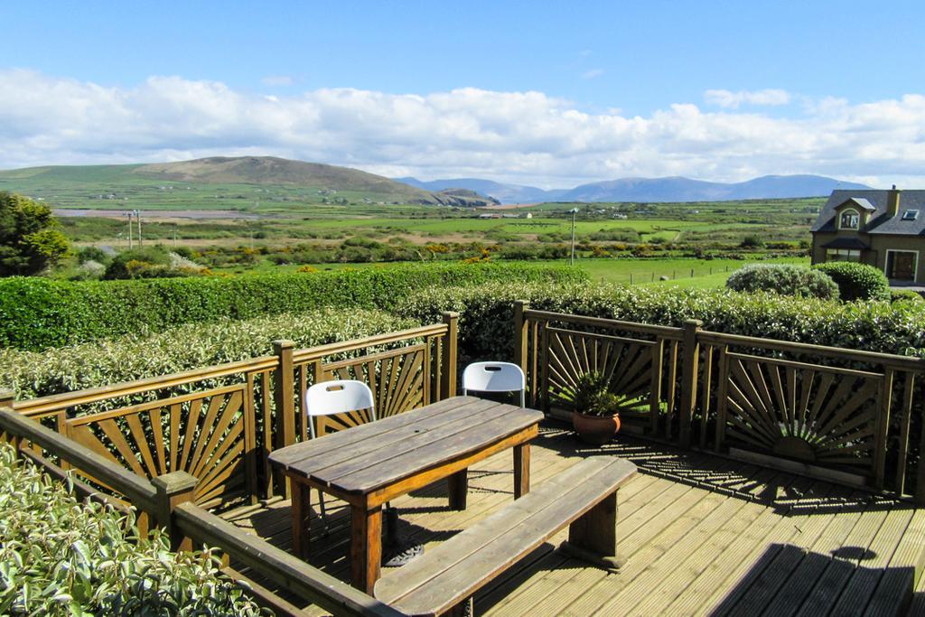 Doonshean View Bed And Breakfast Dingle Exteriör bild