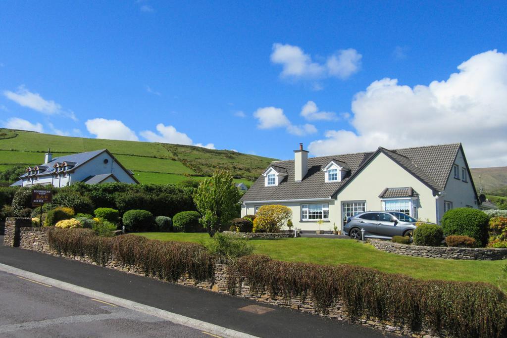 Doonshean View Bed And Breakfast Dingle Exteriör bild