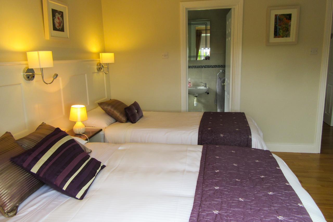 Doonshean View Bed And Breakfast Dingle Exteriör bild